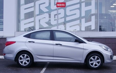 Hyundai Solaris II рестайлинг, 2013 год, 849 000 рублей, 5 фотография