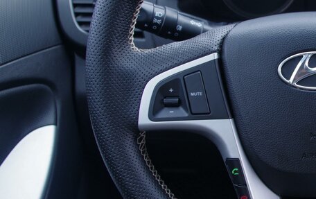 Hyundai Solaris II рестайлинг, 2013 год, 849 000 рублей, 12 фотография