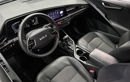 KIA Niro, 2022 год, 2 440 000 рублей, 16 фотография