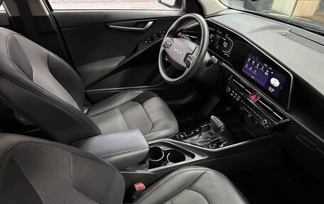 KIA Niro, 2022 год, 2 440 000 рублей, 13 фотография