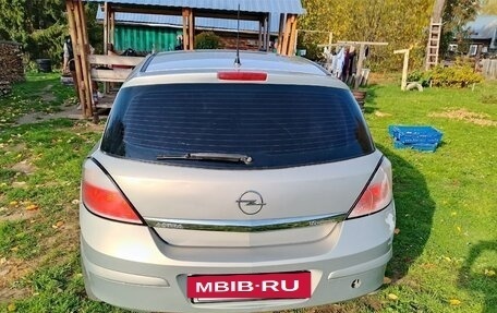 Opel Astra H, 2004 год, 320 000 рублей, 2 фотография