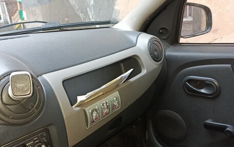 Renault Logan I, 2012 год, 265 000 рублей, 4 фотография