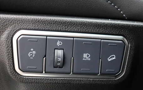 Haval F7 I, 2019 год, 1 620 000 рублей, 15 фотография