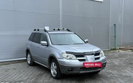 Mitsubishi Outlander III рестайлинг 3, 2004 год, 475 000 рублей, 3 фотография