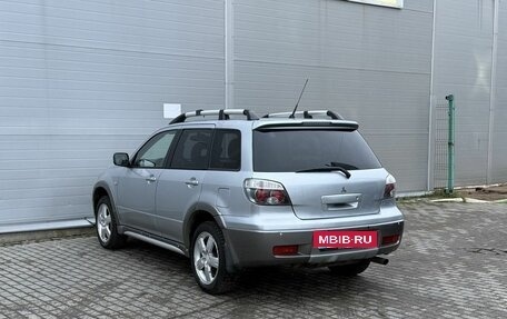 Mitsubishi Outlander III рестайлинг 3, 2004 год, 475 000 рублей, 6 фотография