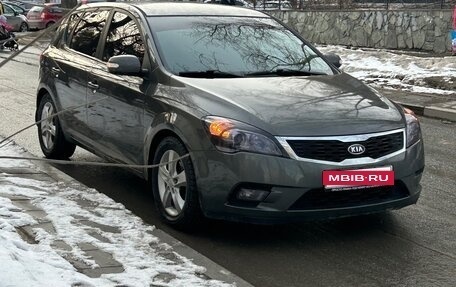 KIA cee'd I рестайлинг, 2010 год, 780 000 рублей, 1 фотография