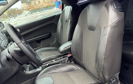 Ford Focus II рестайлинг, 2005 год, 319 000 рублей, 25 фотография