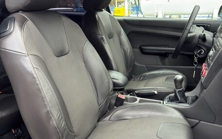 Ford Focus II рестайлинг, 2005 год, 319 000 рублей, 29 фотография