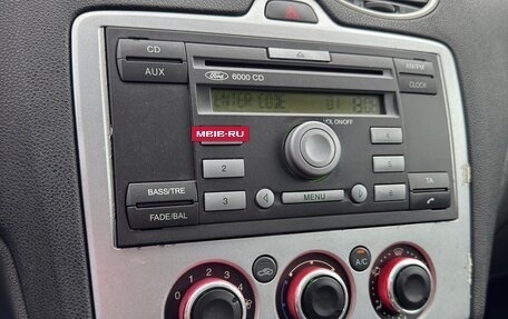 Ford Focus II рестайлинг, 2005 год, 319 000 рублей, 39 фотография