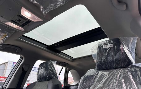 Toyota RAV4, 2025 год, 3 990 000 рублей, 18 фотография