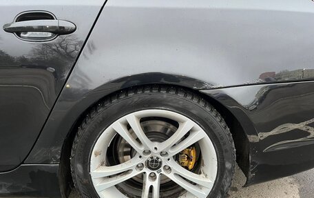 BMW 5 серия, 2006 год, 1 550 000 рублей, 13 фотография