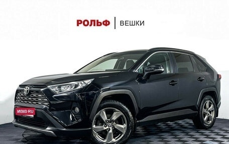 Toyota RAV4, 2021 год, 3 721 000 рублей, 1 фотография