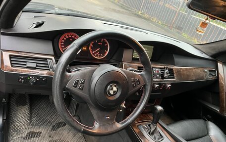 BMW 5 серия, 2006 год, 1 550 000 рублей, 16 фотография