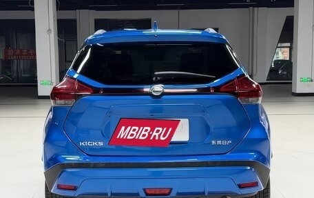 Nissan Kicks I, 2022 год, 1 740 000 рублей, 4 фотография