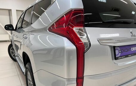 Mitsubishi Pajero Sport III рестайлинг, 2019 год, 3 195 000 рублей, 10 фотография