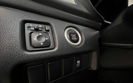 Mitsubishi Pajero Sport III рестайлинг, 2019 год, 3 195 000 рублей, 19 фотография