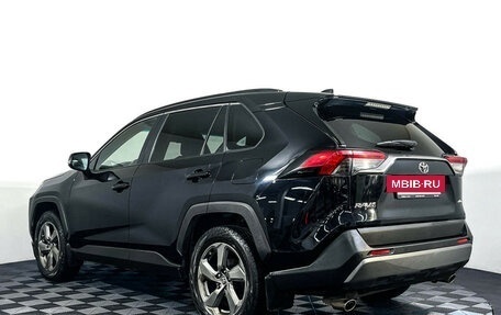 Toyota RAV4, 2021 год, 3 721 000 рублей, 7 фотография