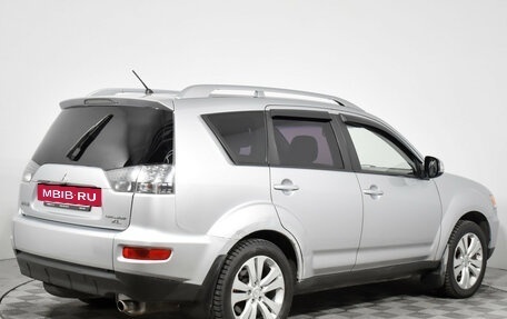 Mitsubishi Outlander III рестайлинг 3, 2010 год, 850 000 рублей, 5 фотография