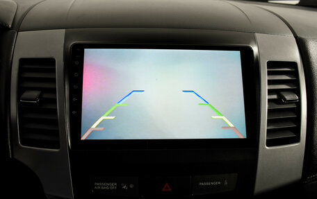 Mitsubishi Outlander III рестайлинг 3, 2010 год, 850 000 рублей, 15 фотография