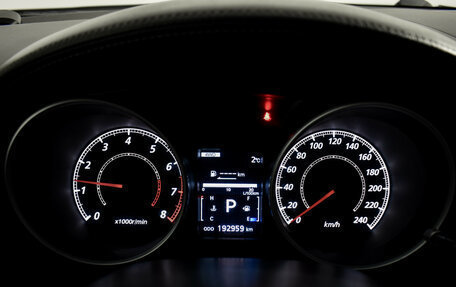 Mitsubishi Outlander III рестайлинг 3, 2010 год, 850 000 рублей, 20 фотография