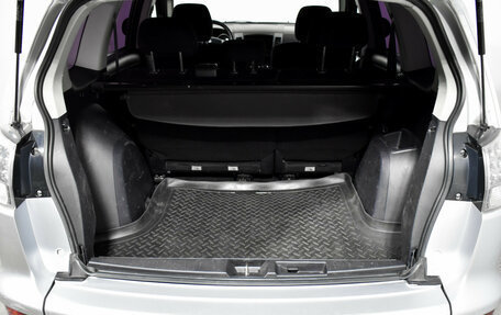 Mitsubishi Outlander III рестайлинг 3, 2010 год, 850 000 рублей, 19 фотография