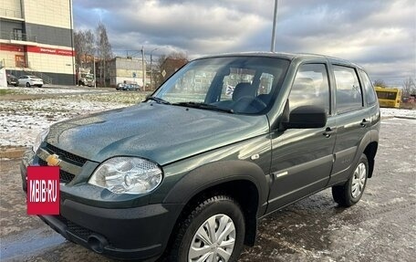 Chevrolet Niva I рестайлинг, 2013 год, 465 000 рублей, 2 фотография