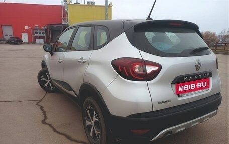 Renault Kaptur I рестайлинг, 2020 год, 1 490 000 рублей, 5 фотография