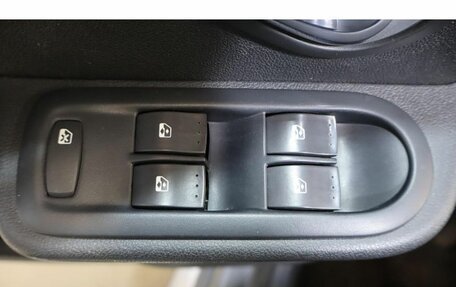 Nissan Terrano III, 2014 год, 875 600 рублей, 13 фотография