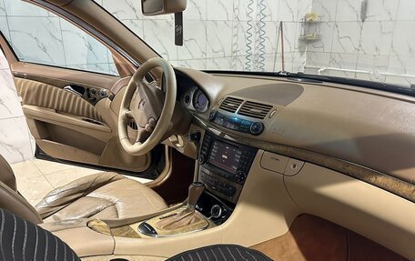 Mercedes-Benz E-Класс, 2007 год, 700 000 рублей, 4 фотография