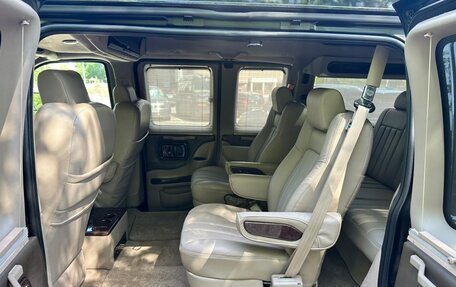 Chevrolet Express II, 2012 год, 6 150 000 рублей, 11 фотография