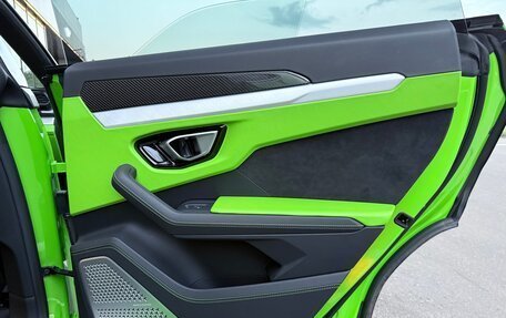 Lamborghini Urus I, 2020 год, 23 200 000 рублей, 21 фотография