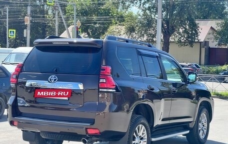 Toyota Land Cruiser Prado 150 рестайлинг 2, 2020 год, 6 250 000 рублей, 4 фотография