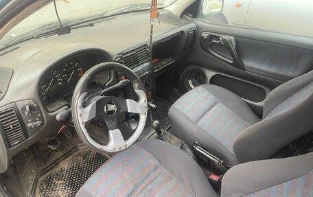 Volkswagen Polo III рестайлинг, 1995 год, 135 000 рублей, 2 фотография