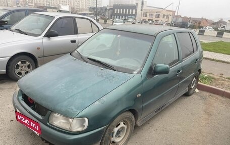Volkswagen Polo III рестайлинг, 1995 год, 135 000 рублей, 4 фотография