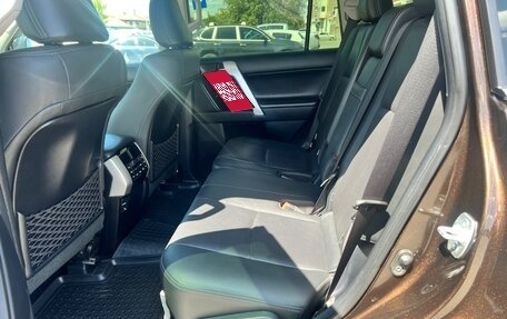 Toyota Land Cruiser Prado 150 рестайлинг 2, 2020 год, 6 250 000 рублей, 11 фотография