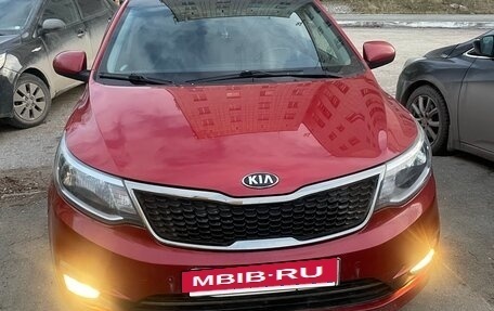 KIA Rio III рестайлинг, 2016 год, 1 000 000 рублей, 8 фотография