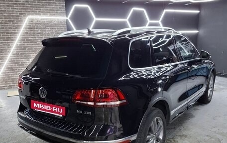 Volkswagen Touareg III, 2016 год, 3 350 000 рублей, 6 фотография