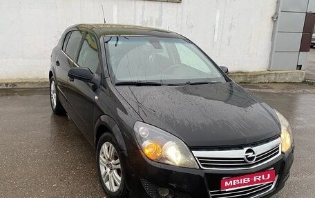 Opel Astra H, 2009 год, 560 000 рублей, 1 фотография