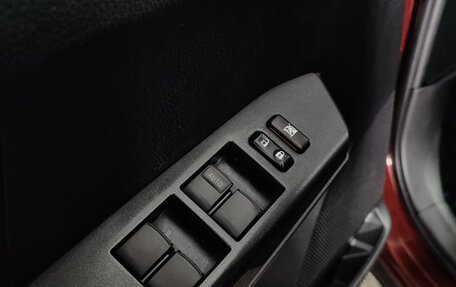 Toyota RAV4, 2019 год, 1 799 000 рублей, 24 фотография