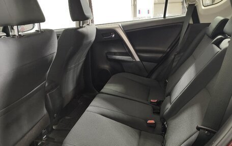 Toyota RAV4, 2019 год, 1 799 000 рублей, 17 фотография