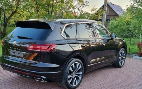 Volkswagen Touareg III, 2018 год, 4 990 000 рублей, 7 фотография
