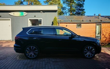 Volkswagen Touareg III, 2018 год, 4 990 000 рублей, 24 фотография