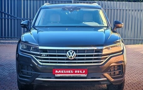 Volkswagen Touareg III, 2018 год, 4 990 000 рублей, 20 фотография