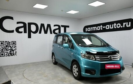 Honda Freed I, 2013 год, 1 189 000 рублей, 1 фотография