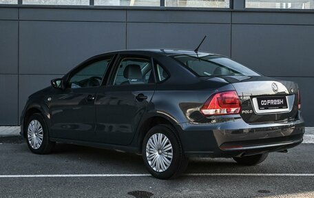 Volkswagen Polo VI (EU Market), 2016 год, 999 000 рублей, 2 фотография