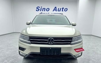 Volkswagen Tiguan II, 2021 год, 2 450 000 рублей, 1 фотография