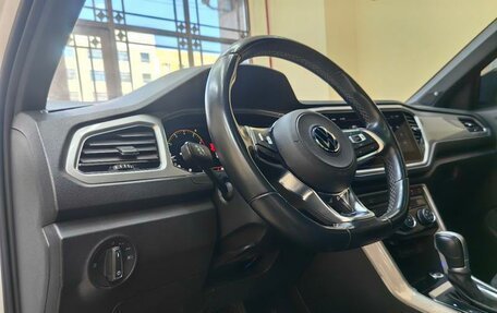 Volkswagen T-Roc I, 2022 год, 2 520 000 рублей, 13 фотография