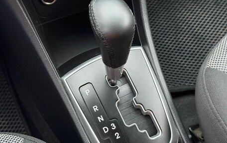 Hyundai Solaris II рестайлинг, 2011 год, 797 000 рублей, 16 фотография