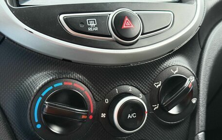 Hyundai Solaris II рестайлинг, 2011 год, 797 000 рублей, 17 фотография