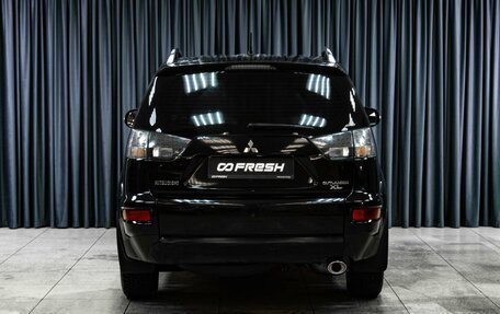 Mitsubishi Outlander III рестайлинг 3, 2011 год, 1 379 000 рублей, 4 фотография